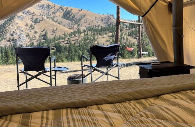 Tent #2 | Oxen-Le-Fields Montana