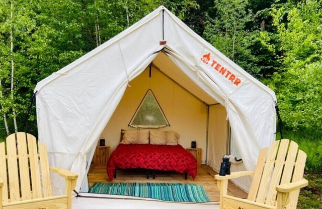 Tentrr Signature Site - Sunrise Meadow