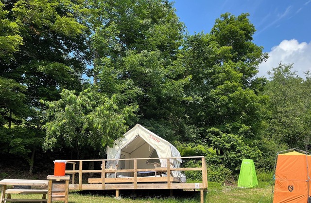 Tentrr Signature Site - Emerald Farm in the Land of Bovina (tent 2)