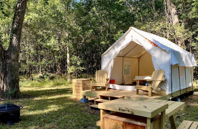 Tentrr State Park Site - Texas Brazos Bend State Park– Trailside D – Single Ca