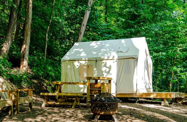Tentrr State Park Site - WV Hawk's Nest State Park - Site F - Single Camp