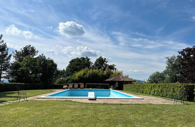 Tenuta il Bricco, Luxusvilla mit Privatpool und Park, Panoramablick.