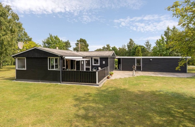"Teofan" - 500m from the sea by Interhome