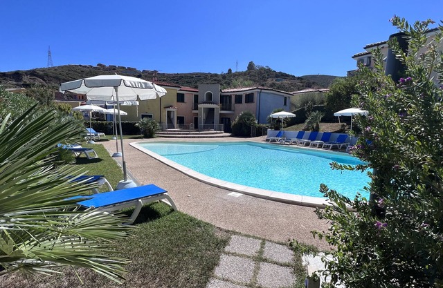 Wohnung-Apartment-Eigenes Badezimmer-Balkon