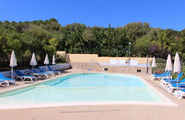 Wohnung-Apartment-Eigenes Badezimmer-Balkon