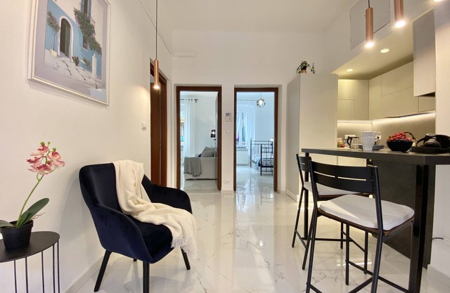 TERMINAL Wohnung, 80 qm Wohnung in der Nähe des Aquariums und der Innenstadt
