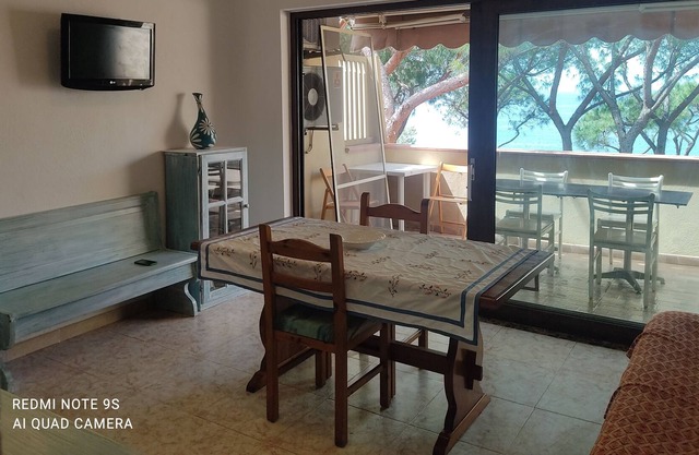 Terra mala, facing the sea, residence marina delle Nereidi
