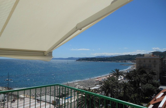 Terrasse auf dem Meer in Varazze - Citra Code 009065-LT-0313