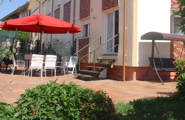 Reihenhaus mit Terrasse und WLAN, nahe dem Strand von Loredo
