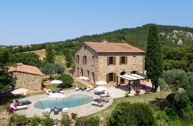 TERRIPI 10, Emma Villas