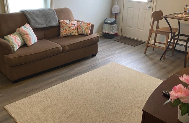 Tex Haven - close to many great amenities…