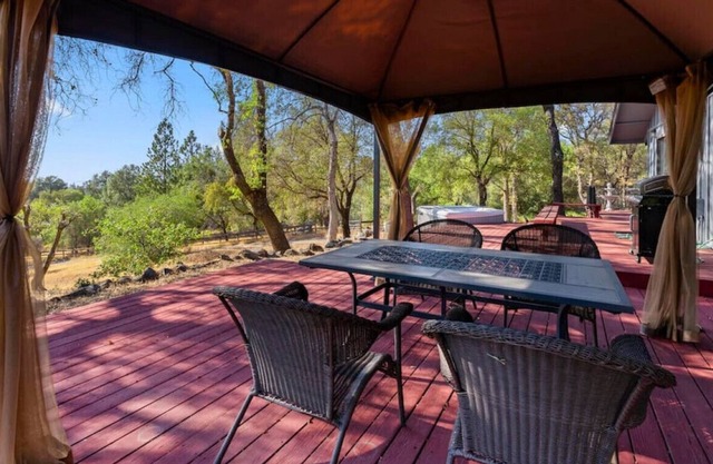 THAB · Perfect Nature Getaway From The Hustle & Bustle!