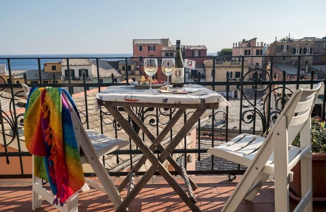 Thalassa Apartment with AC and Terrace