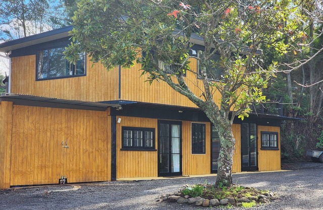 Thames River Valley Studio Retreat 3
