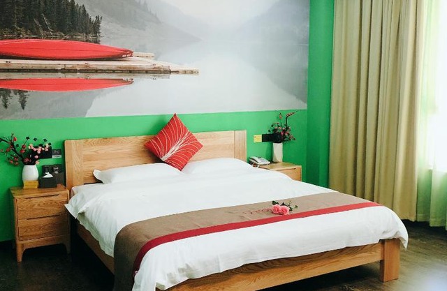 Thank Inn Chain Hotel Guangdong Huizhou Huidong County Bigui Garden Shili Yintan Store