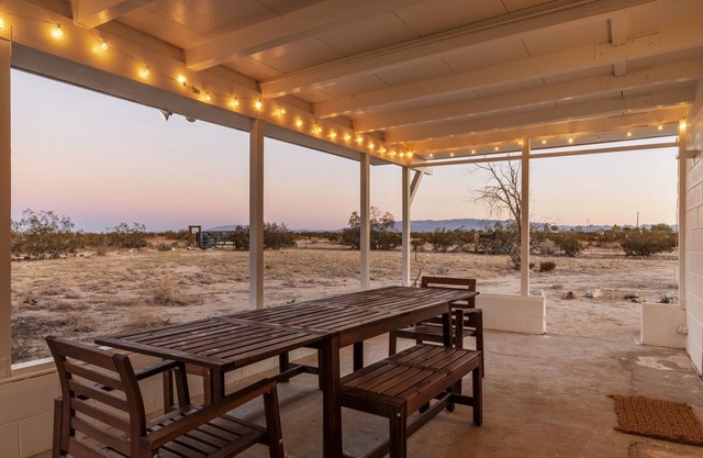 That Desert House - Hot Tub, Privacy & Desert Views! 3 Bedroom Home by RedAwning