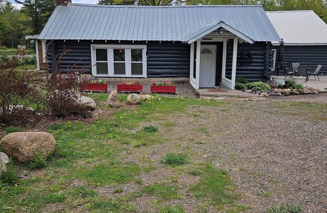 An1852 Blockhaus. Ein schönes Haus mit allen modernen Annehmlichkeiten!