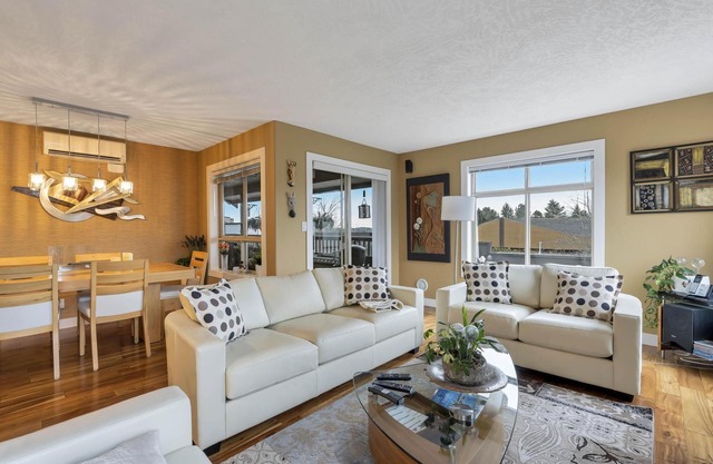 The 201 | Your Luxury Getaway
