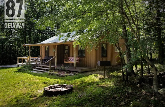 Die 87Getaway Cabin # 2