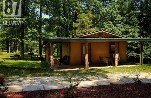 Die 87Getaway Cabin # 1