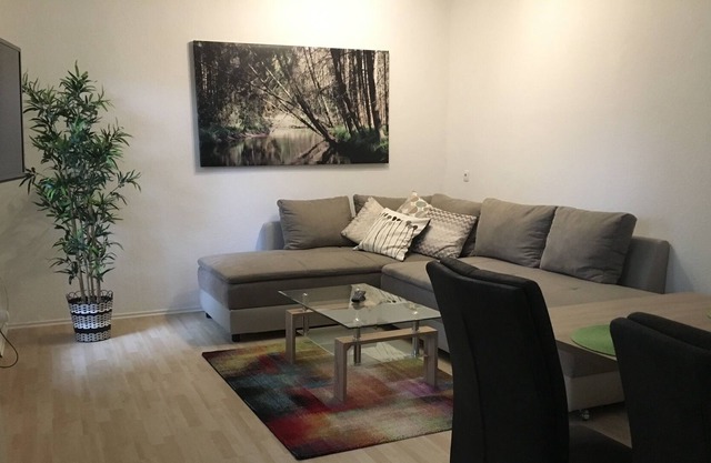 Die Ferienwohnung befindet in ruhiger Lage am Stadtrand von Bad Fallingbostel.