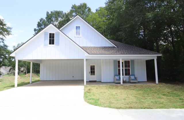 THE AUDUBON COTTAGE