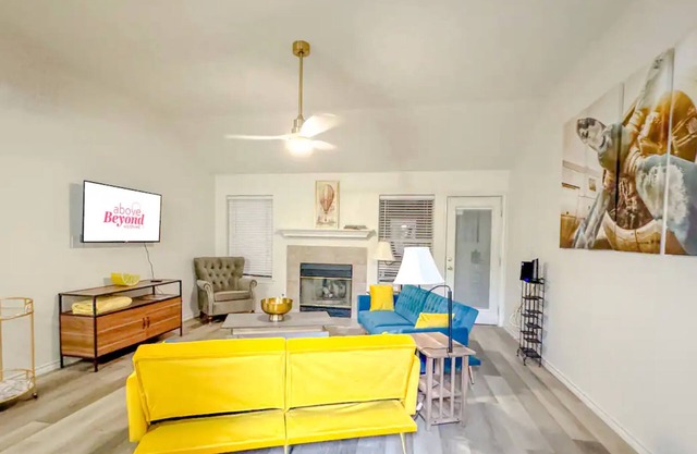 The Aviator | 4 Bed, 2 Bath