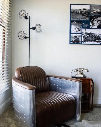 The Aviators Lounge