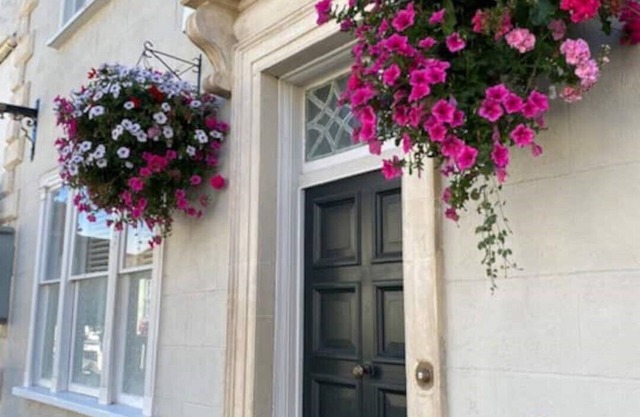 The Bank - Wotton Under Edge