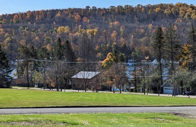 The Barn at Orchard's Edge - Event Center