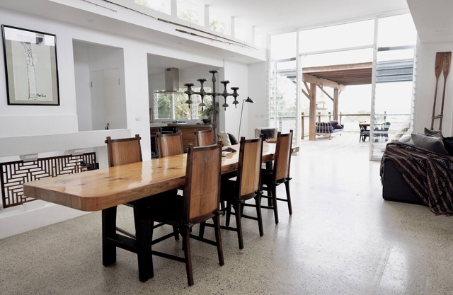 UPPER DUPLEX MIT EXPANSIVEN MEERBLICK