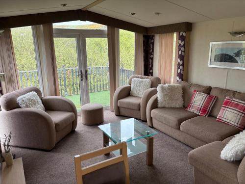 The Beach Hideaway Pet Friendly 2 Bedroom Static Caravan Clarach Bay