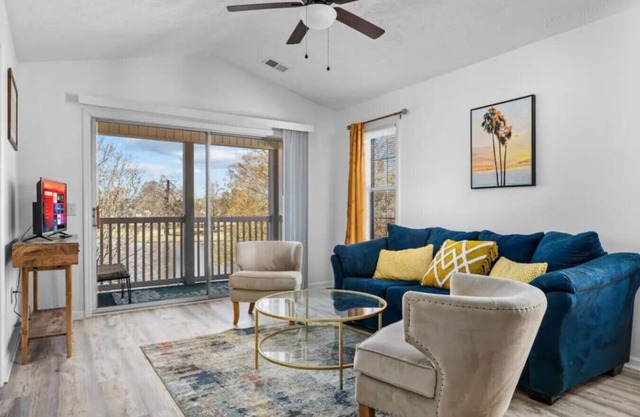 The Beach Hive overlooking River Oaks Golf Course