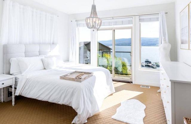 The Beach House at Barona Beach #4301