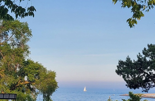 Beach Villa Lower at Michigan Blvd.
