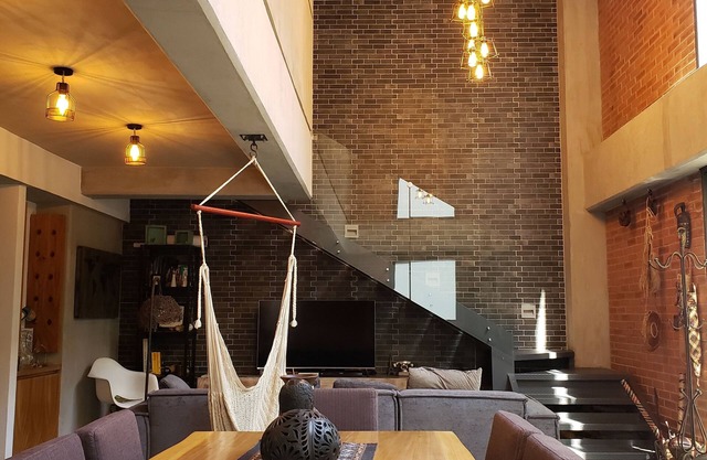 The Best Loft in Americana couples/singles