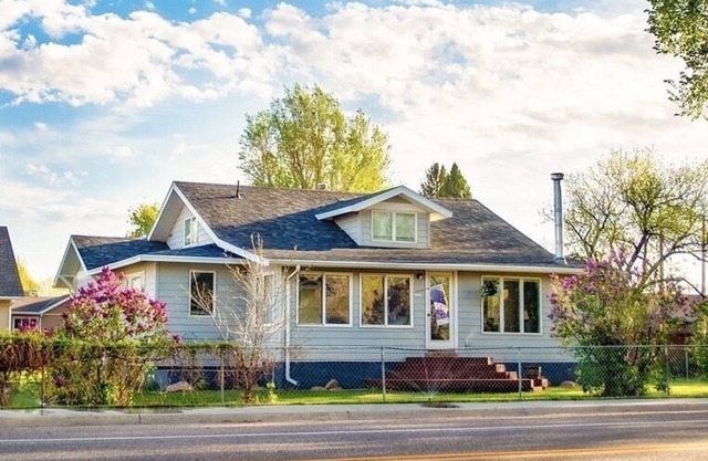 The Big Horn Retreat: 4Bed/2Bath in Heart of Ten Sleep - Adventure meets Comfort