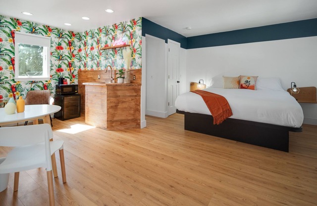The Birches Motel