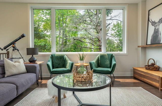 The Blomidon | BBQ & Fireplace | Workspace