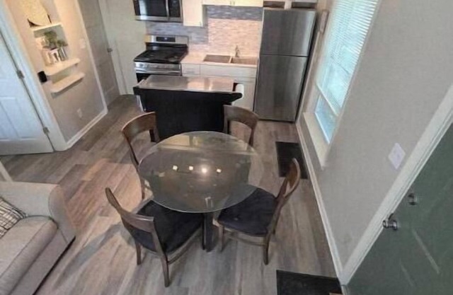 The Blue Ribbon Duplex
