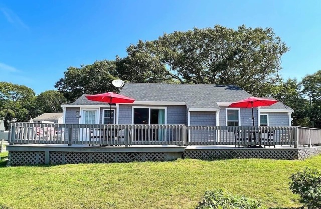 The Breakwaters Hyannis - Your Home Away From Home! RPAM046