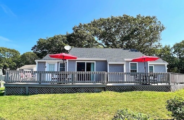 The Breakwaters Hyannis - Your Home Away From Home! RPAM047