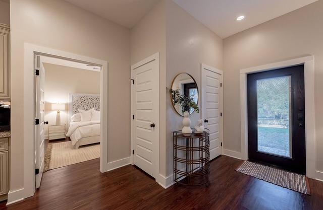 The Broadmoor - Eine Designer-Wohnung in Bryan Texas