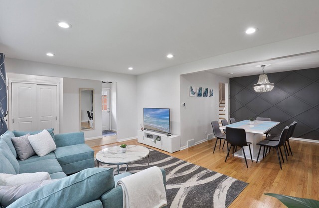 The Brookfield Breakaway w/ Game Room
