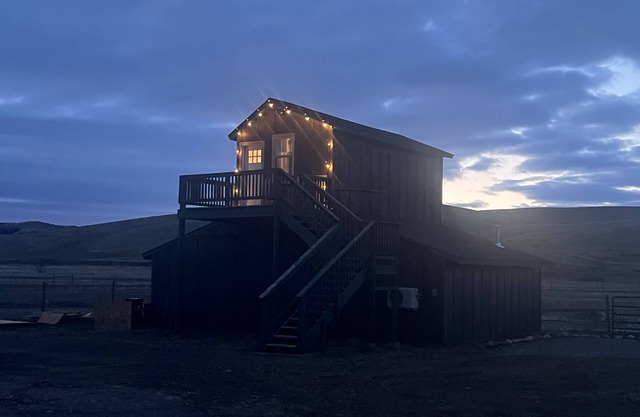 The Bunkhouse Farm Stay near Madison River!