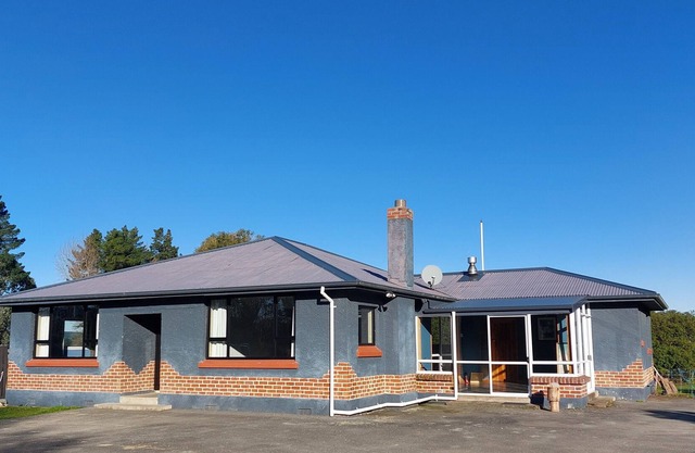 The Bush - authentic country Farmhouse in rural Southland