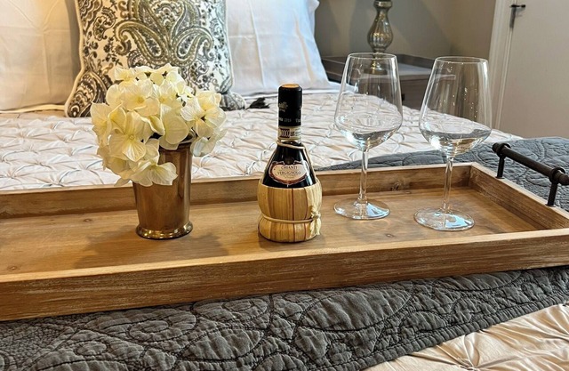 The Butterfly Suite exudes an air of timeless elegance and natural splendor. Named in homage to the myriad species of butterflies that adorn the surrounding landscape.