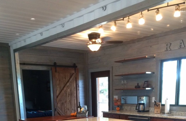 Die Hütte auf der Bois D'Arc Creek Ranch