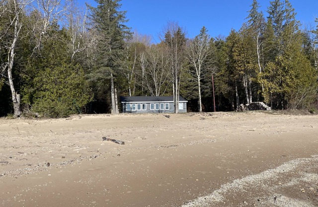 The Cabin at Bursaw Beach