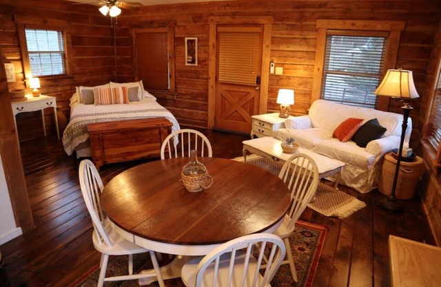 The Cabin at GoodSoil Farm